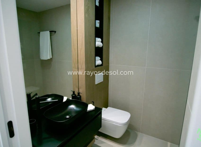 2 sypialnia Apartament na sprzedaż w Condado de Alhama z basenem - 196 400 € (Ref: 8710503)