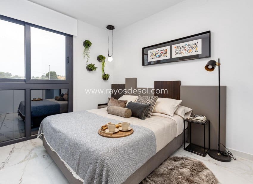 2 makuuhuone Huoneisto myytävänä paikassa Ciudad Quesada mukana uima-altaan - 322 000 € (Ref: 8710514)