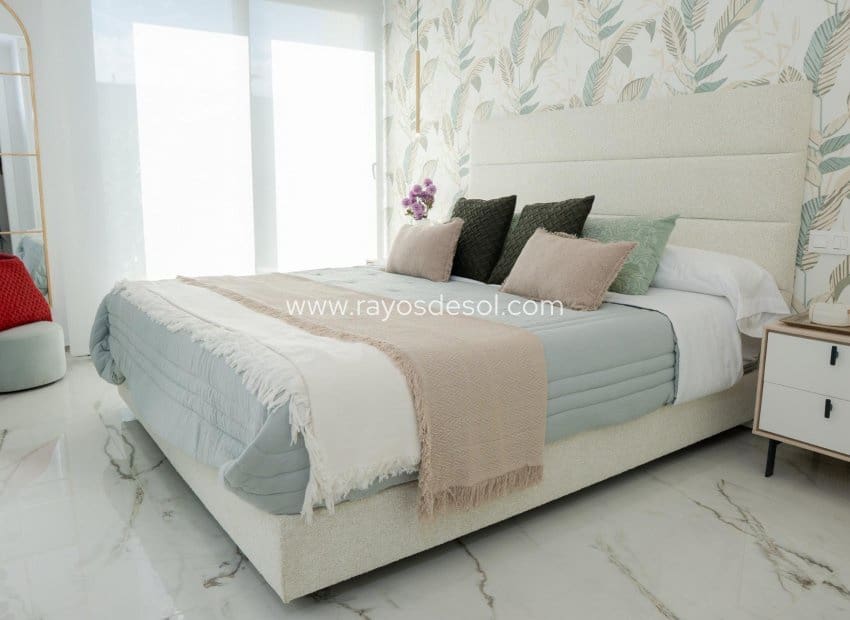 3 soveværelse Villa til salg i Ciudad Quesada med swimmingpool - € 496.000 (Ref: 8710516)