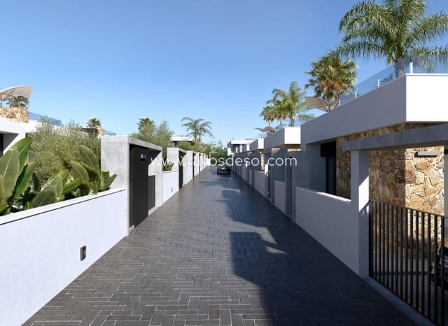 3 bedroom Villa for sale in Ciudad Quesada, Rojales with pool - € 549,000 (Ref: 8710516)