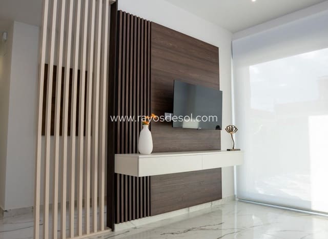 3 sypialnia Willa na sprzedaż w Ciudad Quesada, Rojales z basenem - 549 000 € (Ref: 8710516)
