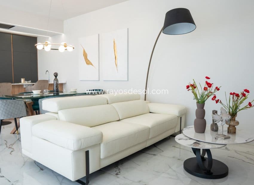 3 soveværelse Villa til salg i Ciudad Quesada med swimmingpool - € 496.000 (Ref: 8710517)