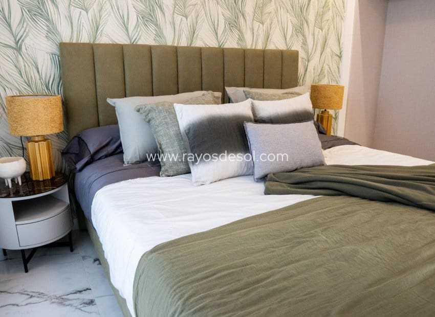 3 soveværelse Villa til salg i Ciudad Quesada med swimmingpool - € 496.000 (Ref: 8710517)