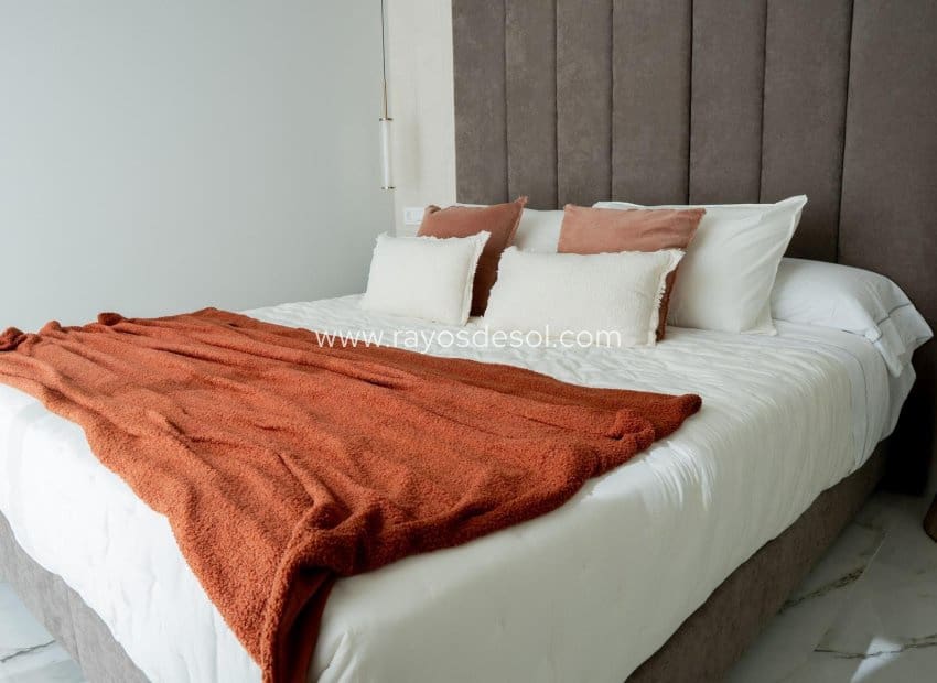 3 soveværelse Villa til salg i Ciudad Quesada med swimmingpool - € 496.000 (Ref: 8710517)