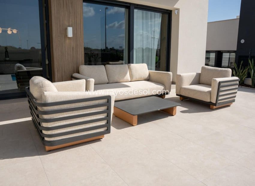 3 soveværelse Villa til salg i Ciudad Quesada med swimmingpool - € 496.000 (Ref: 8710517)