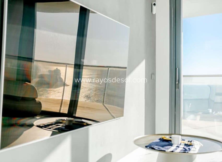 2 soveværelse Lejlighed til salg i Benidorm med swimmingpool - € 1.600.000 (Ref: 8713836)