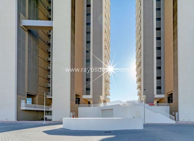 2 bedroom Apartment for sale in Benidorm with pool - € 1,600,000 (Ref: 8713836)