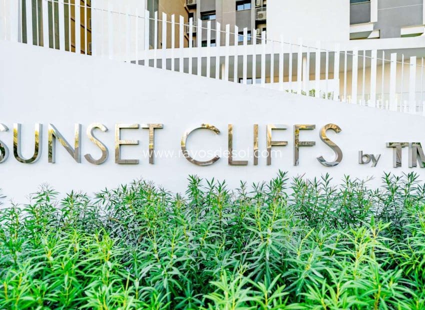 2 soveværelse Lejlighed til salg i Benidorm med swimmingpool - € 1.600.000 (Ref: 8713836)