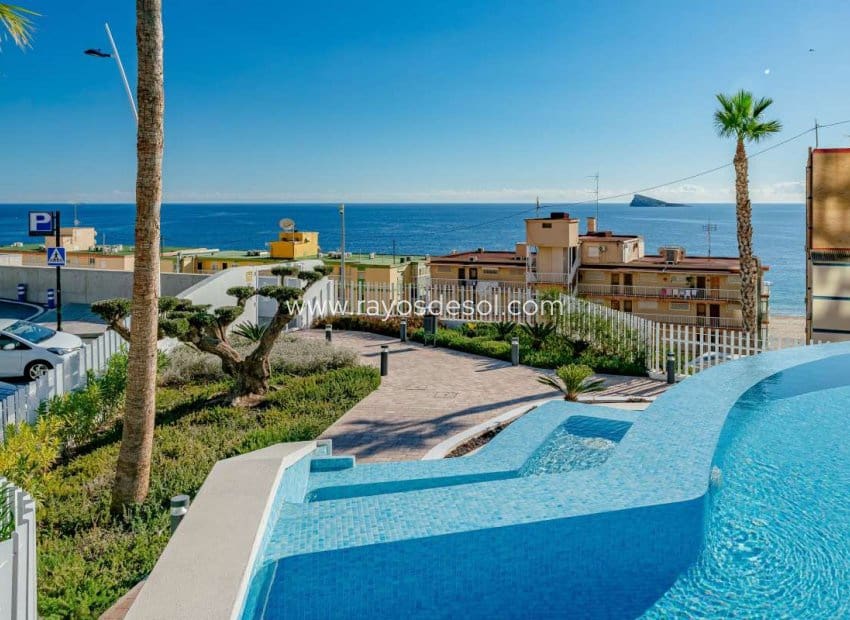 2 sypialnia Apartament na sprzedaż w Benidorm z basenem - 1 600 000 € (Ref: 8713836)