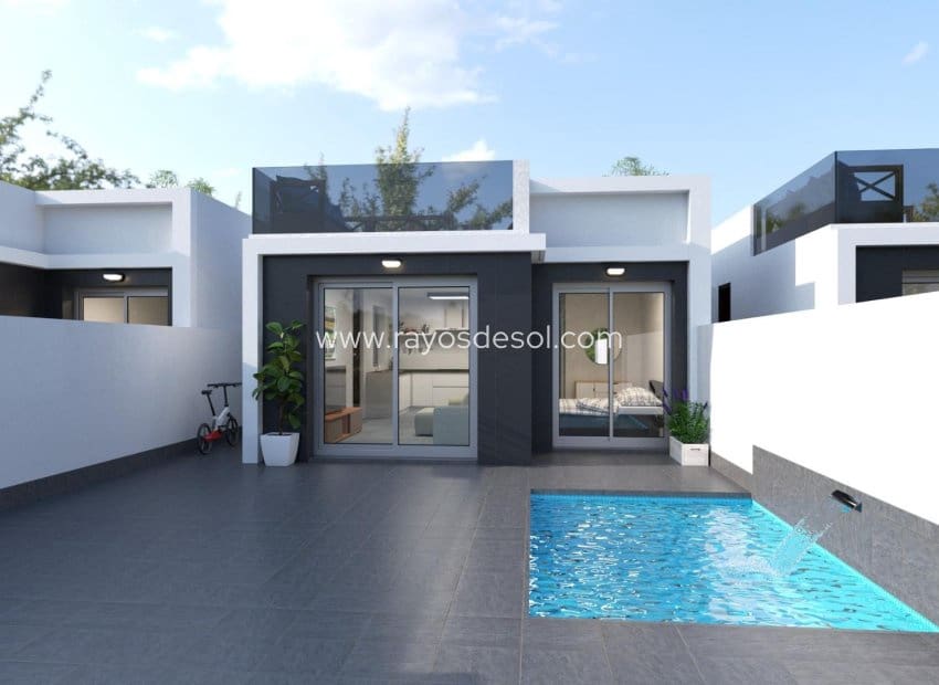 3 soveværelse Villa til salg i San Javier med swimmingpool - € 299.900 (Ref: 8728872)