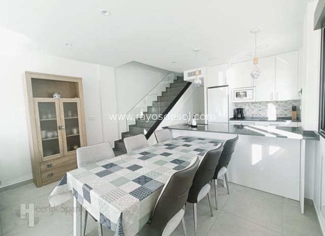 3 quarto Moradia para venda em Santiago de la Ribera, San Javier com piscina - 369 900 € (Ref: 8742751)