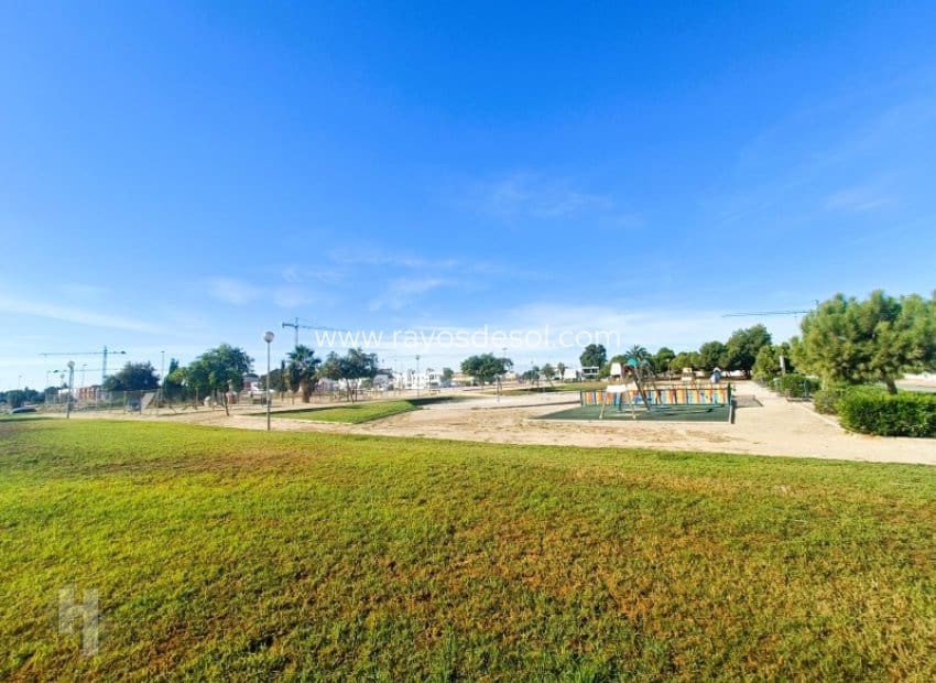 3 soverom Villa til salgs i Santiago de la Ribera med svømmebasseng - € 369 900 (Ref: 8742751)