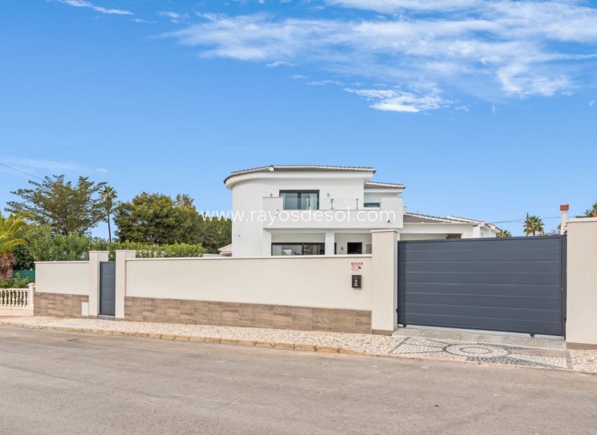 3 sypialnia Willa na sprzedaż w Rojales z basenem - 675 000 € (Ref: 8764442)