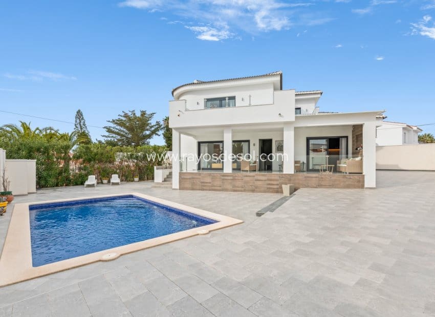 3 sypialnia Willa na sprzedaż w Rojales z basenem - 675 000 € (Ref: 8764442)