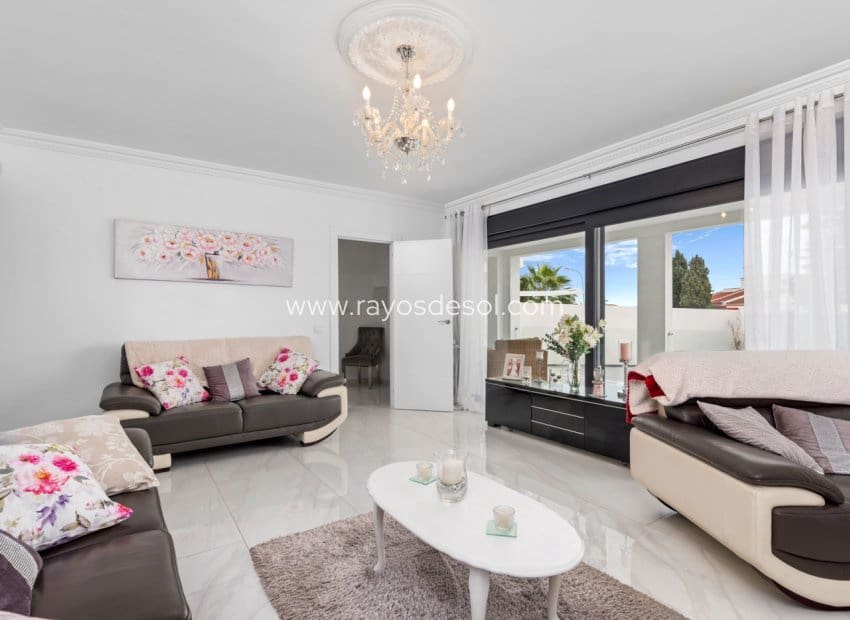 3 sypialnia Willa na sprzedaż w Rojales z basenem - 675 000 € (Ref: 8764442)