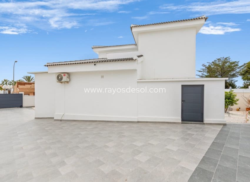 3 sypialnia Willa na sprzedaż w Rojales z basenem - 675 000 € (Ref: 8764442)