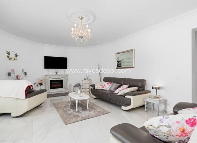 3 Zimmer Villa zu verkaufen in Rojales mit Pool - 675.000 € (Ref: 8764442)