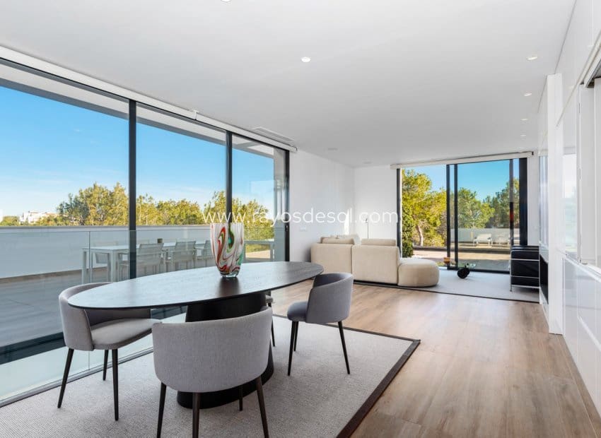 4 slaapkamer Villa te koop in Las Colinas Golf met zwembad - € 799.000 (Ref: 8779044)