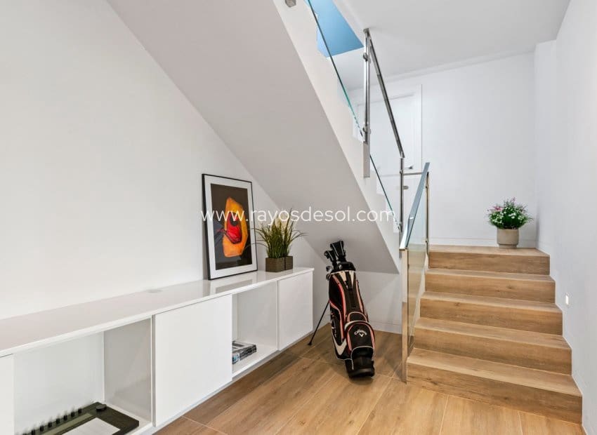 4 slaapkamer Villa te koop in Las Colinas Golf met zwembad - € 799.000 (Ref: 8779044)