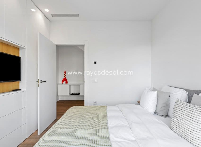 4 slaapkamer Villa te koop in Las Colinas Golf met zwembad - € 799.000 (Ref: 8779044)