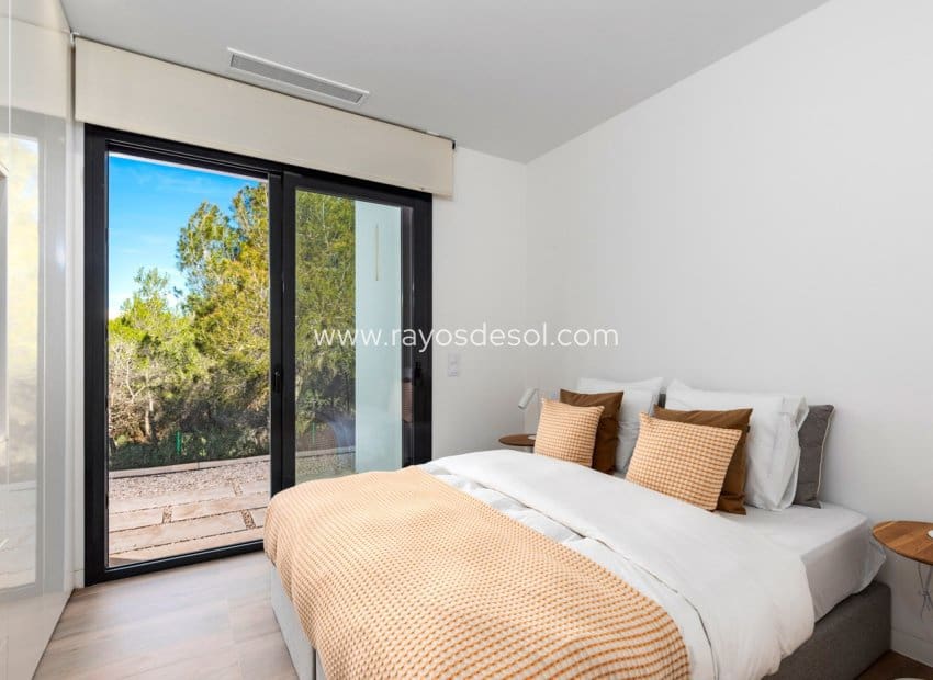 4 slaapkamer Villa te koop in Las Colinas Golf met zwembad - € 799.000 (Ref: 8779044)