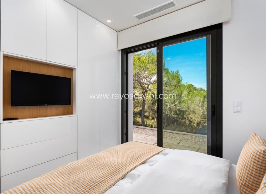 4 slaapkamer Villa te koop in Las Colinas Golf met zwembad - € 799.000 (Ref: 8779044)