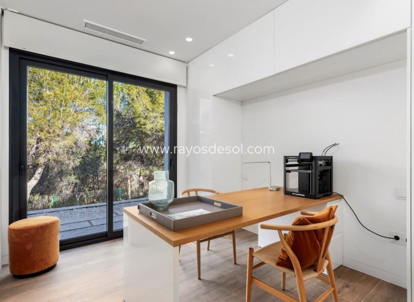 4 slaapkamer Villa te koop in Las Colinas Golf met zwembad - € 799.000 (Ref: 8779044)