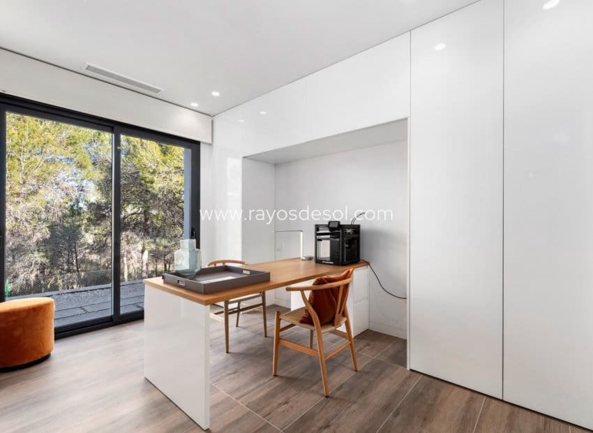 4 slaapkamer Villa te koop in Las Colinas Golf met zwembad - € 799.000 (Ref: 8779044)