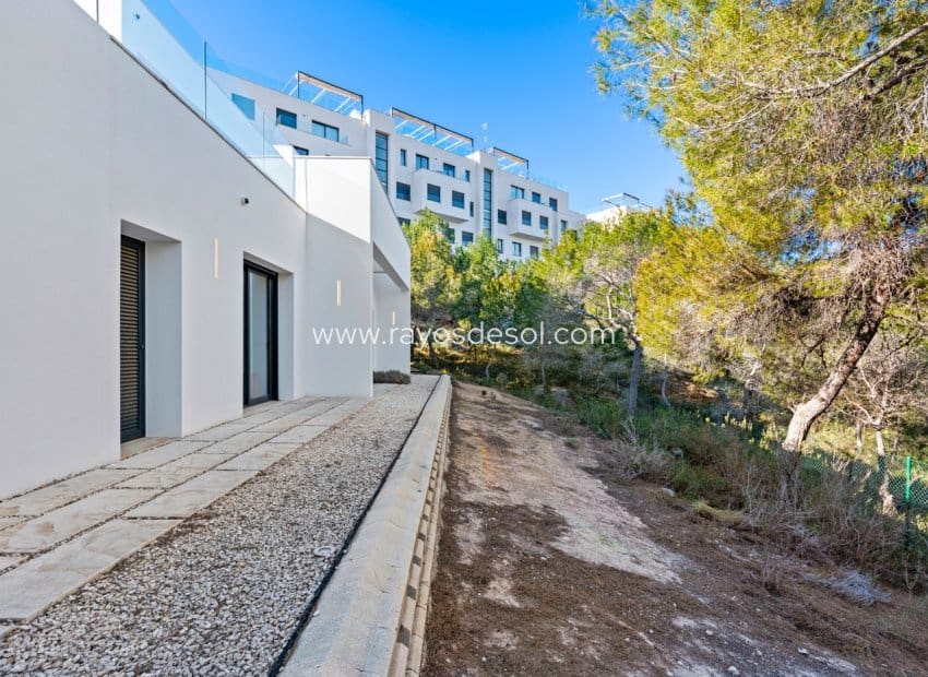 4 slaapkamer Villa te koop in Las Colinas Golf met zwembad - € 799.000 (Ref: 8779044)