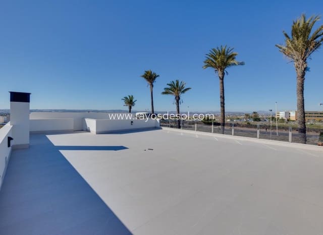 3 slaapkamer Villa te koop in Parque Acuático - Sector 25, Torrevieja met zwembad - € 585.000 (Ref: 8784594)