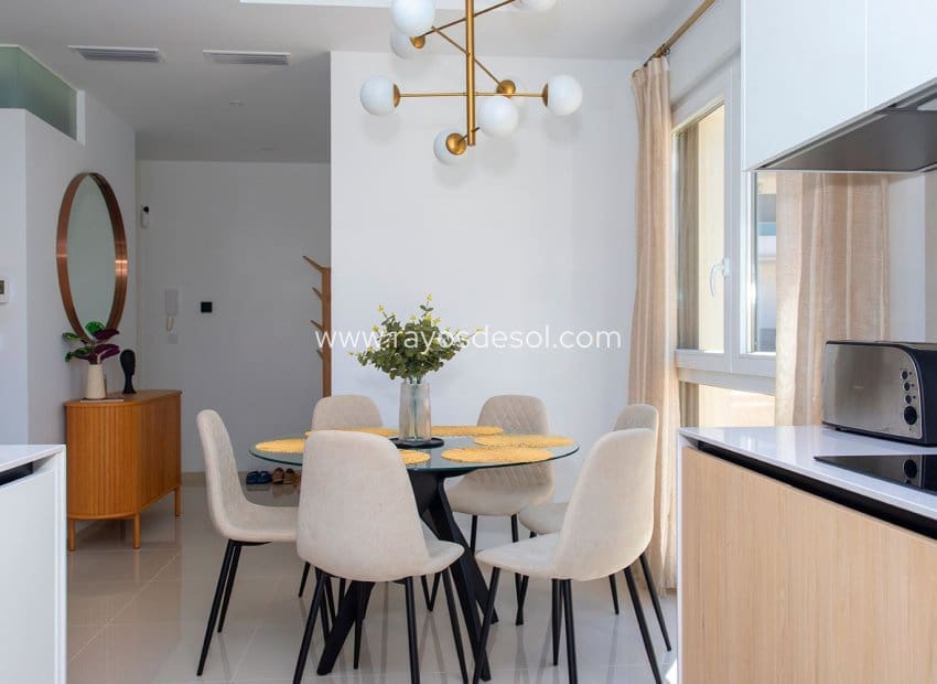 2 soveværelse Lejlighed til salg i Dona Pepa med swimmingpool - € 379.000 (Ref: 8788703)