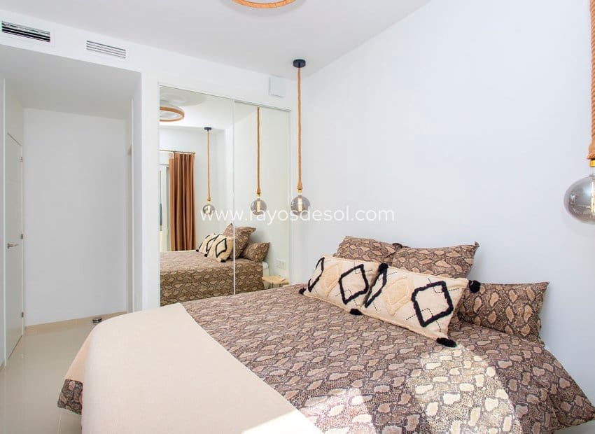 Apartamento de 2 habitaciones en Doña Pepa en venta con piscina - 349.500 € (Ref: 8788703)