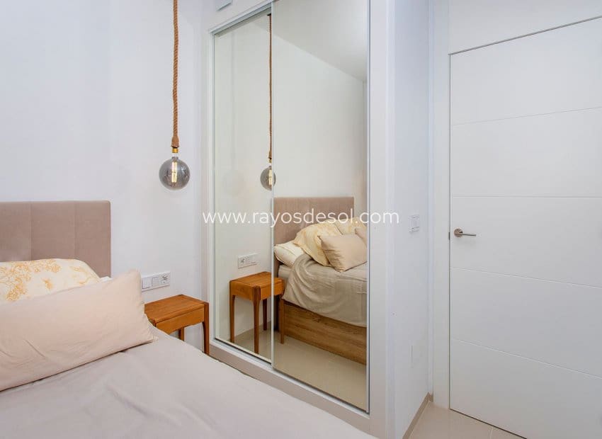 Apartamento de 2 habitaciones en Doña Pepa en venta con piscina - 349.500 € (Ref: 8788703)