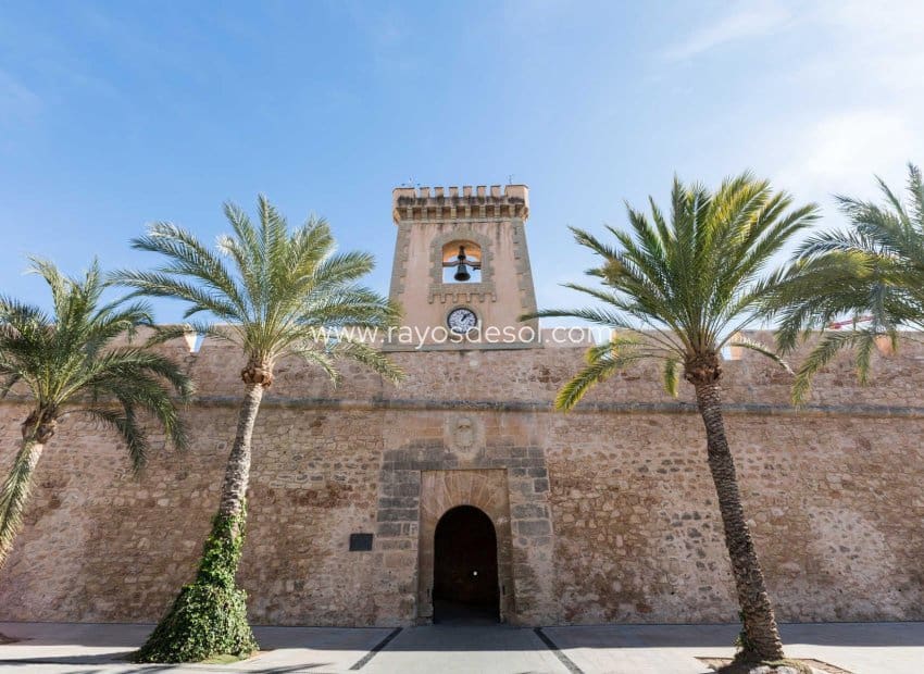 2 soveværelse Lejlighed til salg i Santa Pola med swimmingpool - € 245.000 (Ref: 8796796)