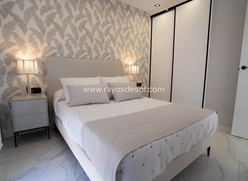 3 soveværelse Lejlighed til salg i Pilar de la Horadada med swimmingpool - € 310.000 (Ref: 8796806)