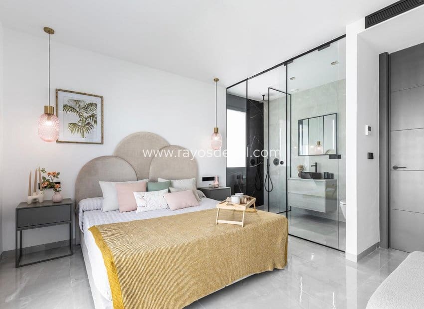 3 chambre Villa/Maison à vendre à Los Balcones avec piscine - 700 000 € (Ref: 8826528)