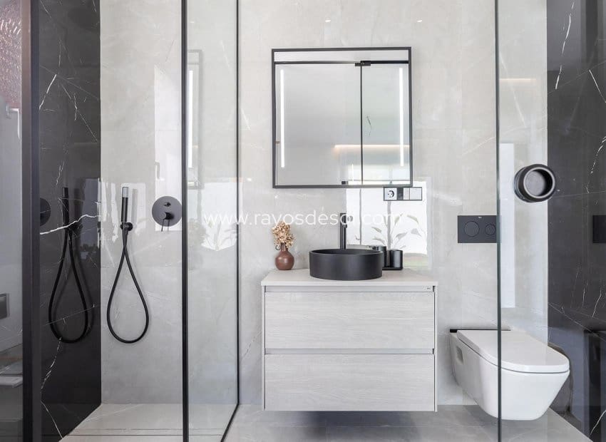 3 chambre Villa/Maison à vendre à Los Balcones avec piscine - 700 000 € (Ref: 8826528)