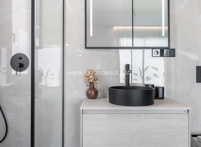 3 chambre Villa/Maison à vendre à Los Balcones avec piscine - 700 000 € (Ref: 8826528)