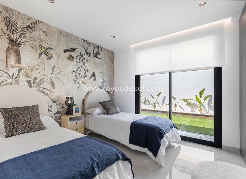 3 chambre Villa/Maison à vendre à Los Balcones avec piscine - 700 000 € (Ref: 8826528)