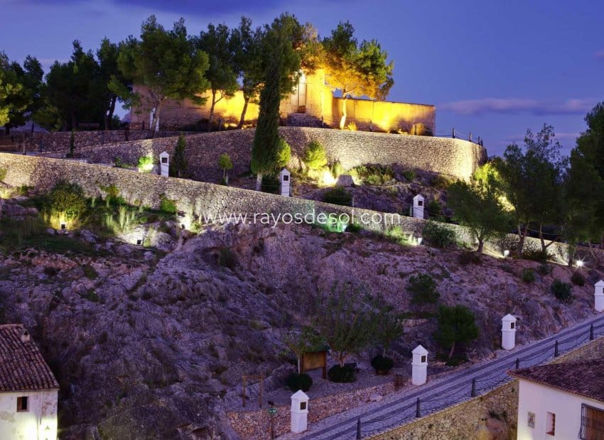 3 soveværelse Villa til salg i Polop med swimmingpool - € 598.000 (Ref: 8826535)