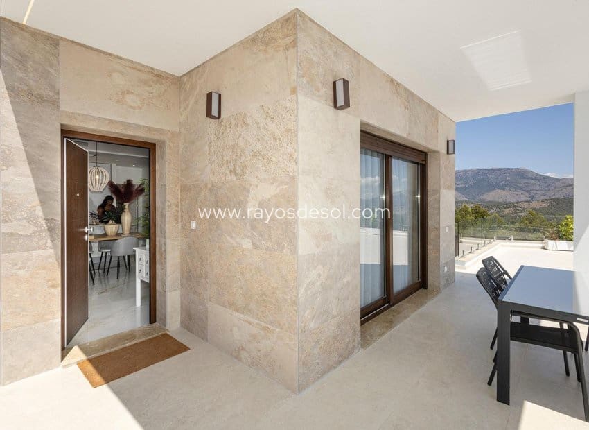 3 slaapkamer Villa te koop in Polop met zwembad - € 598.000 (Ref: 8826535)