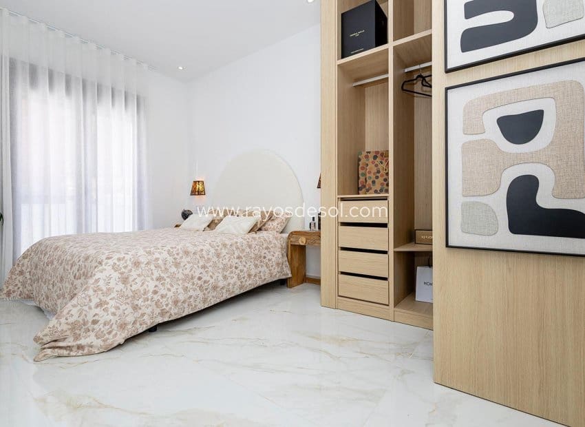 3 slaapkamer Villa te koop in Polop met zwembad - € 598.000 (Ref: 8826535)
