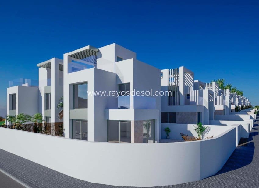 3 Zimmer Villa zu verkaufen in Ciudad Quesada mit Pool - 435.000 € (Ref: 8826537)