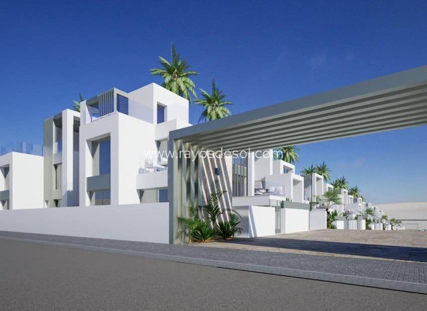 3 Zimmer Villa zu verkaufen in Ciudad Quesada mit Pool - 435.000 € (Ref: 8826537)