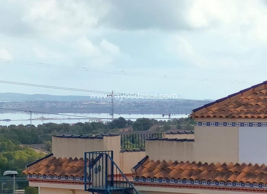 2 soveværelse Byhus til salg i Villamartin med swimmingpool - € 280.000 (Ref: 8845186)