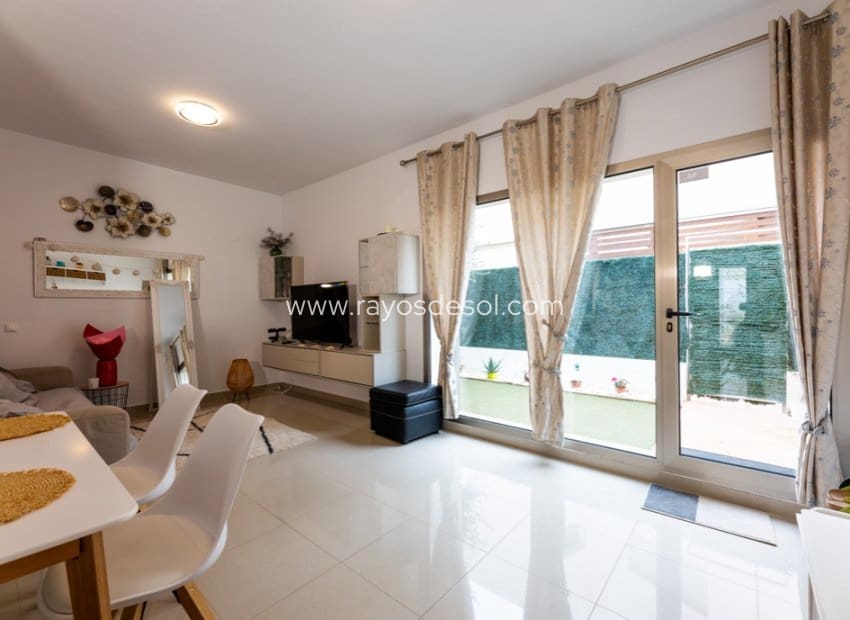 3 bedroom Townhouse for sale in Punta Prima with pool - € 394,900 (Ref: 8845187)