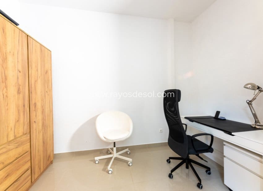 3 bedroom Townhouse for sale in Punta Prima with pool - € 394,900 (Ref: 8845187)