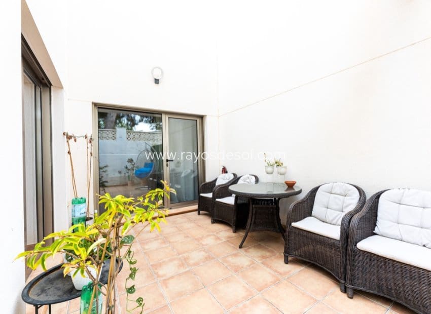 3 bedroom Townhouse for sale in Punta Prima with pool - € 394,900 (Ref: 8845187)