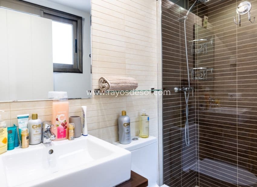 3 bedroom Townhouse for sale in Punta Prima with pool - € 394,900 (Ref: 8845187)