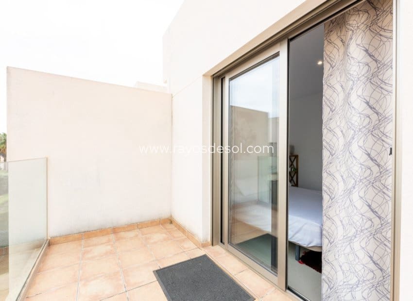 3 bedroom Townhouse for sale in Punta Prima with pool - € 394,900 (Ref: 8845187)